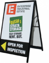 A FRAME BANNER STAND
